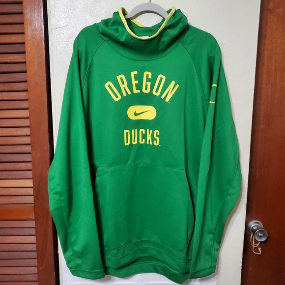 Nike Dri-FIT Oregon Ducks hoodie